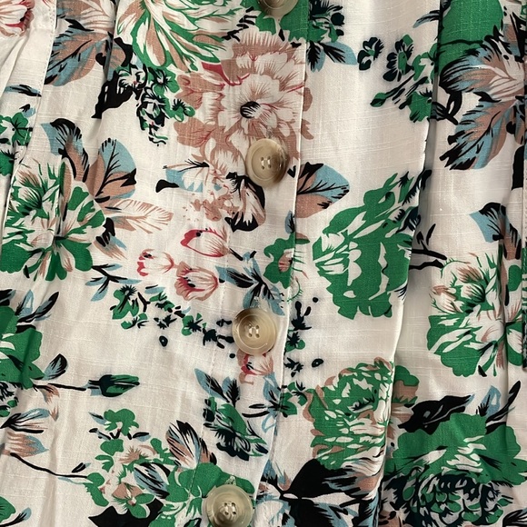 Airy 100% Rayon Button-Up Flower Patterned Dress - Picture 2 of 4